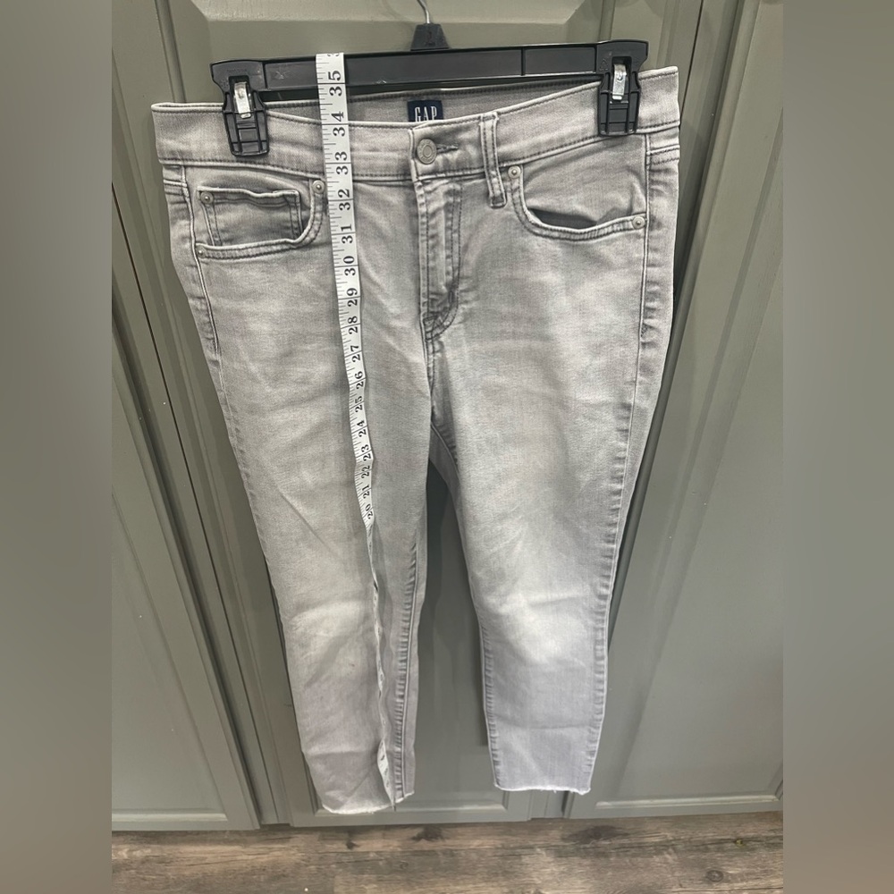 GAP women’s jeans sz 8/29 - Picture 4 of 6
